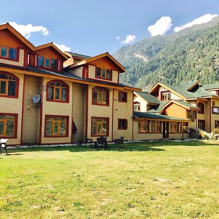 Hotel Akbar Sonāmarg Extérieur photo