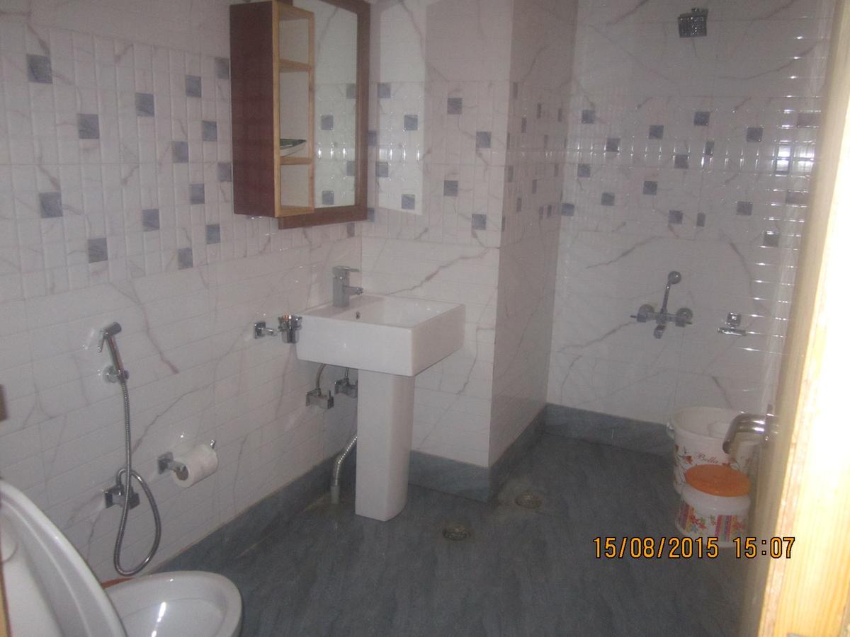 Hotel Akbar Sonāmarg Extérieur photo